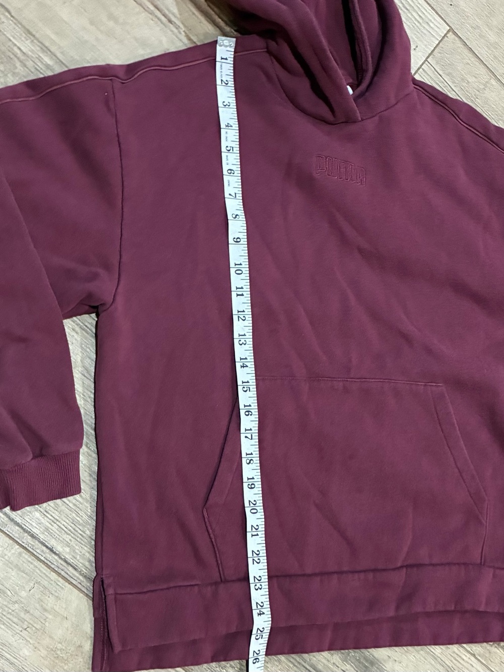 PUMA Women’s XL Burgundy Oversized Pullover Hoodie Tonal Logo Kangaroo Pocket - Picture 6 of 7